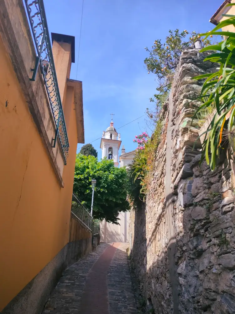 campanile san giovanni battista zoagli sui miei passi